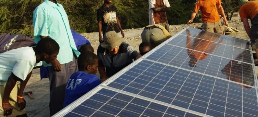 Énergie solaire : fardeau ou miracle pour l’économie africaine ?