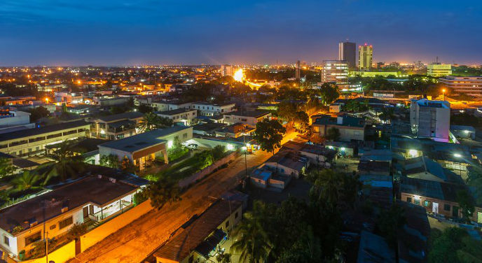 Togo: appui de 35 millions de dollars pour l’élargissement de la couverture d’électricité à Lomé et ses environs