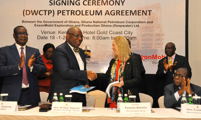Ghana: accord entre le gouvernement et ExxonMobil pour l’exploration du bloc Deepwater Cape Three Points