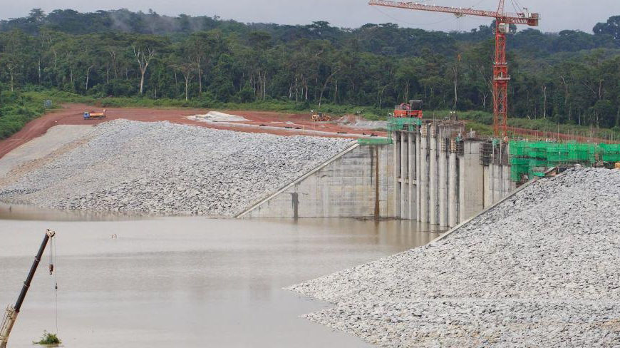 Cameroun: le barrage-réservoir de Lom Pangar a déjà assuré une puissance hydraulique de plus de 170 MW à Edéa et Song Loulou (EDC)