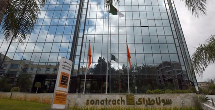 Algérie: la Sonatrach « en phase de négociation » pour l’acquisition d’une raffinerie à l’étranger