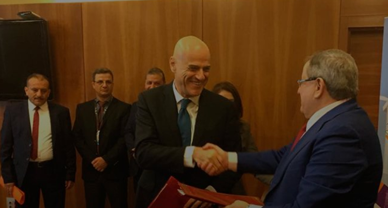 Algérie: la Sonatrach et l’italien ENI s’accordent pour une plus grande coopération dans les domaines pétrolier et gazier
