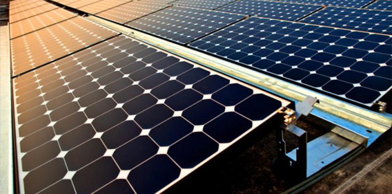 Kenya: l’énergie produite à la centrale solaire de Kopere (50 MW) sera utilisée par la compagnie nationale de distribution d’électricité