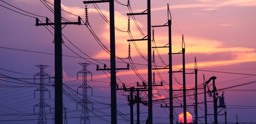 Maroc: les pertes d’énergie entre les sites de production et le réseau de distribution d’électricité estimées à 3,5% (BAD)