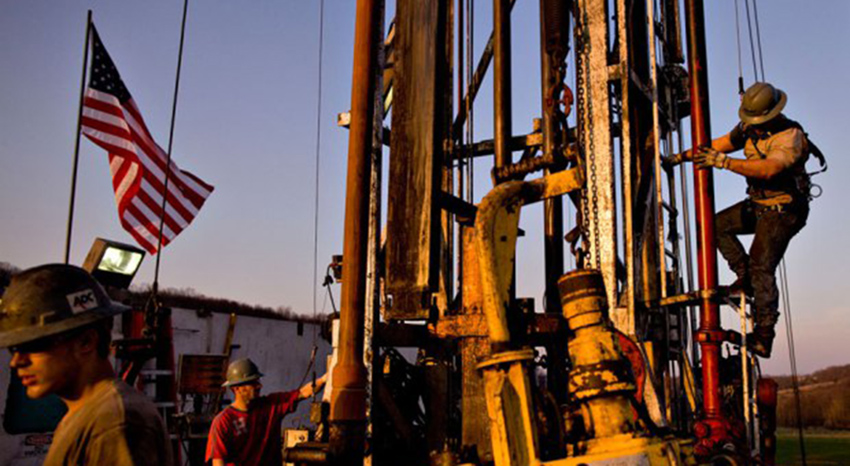 L’AIE juge utile la production américaine de pétrole de schiste pour maintenir l’offre