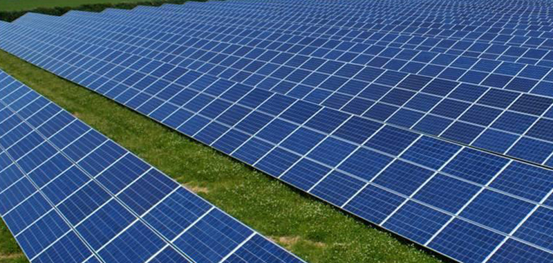 Burkina Faso : appel d’offres pour la construction de deux centrales solaires d’une capacité totale de 30 MW