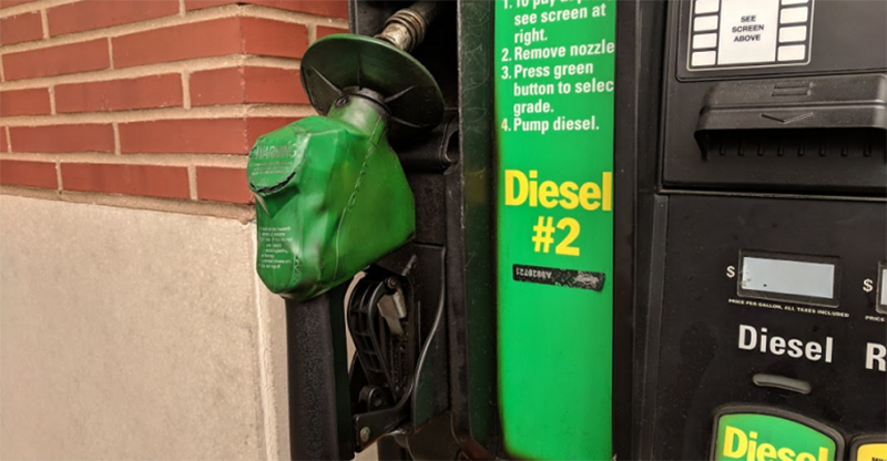 Zimbabwe/Carburants à la pompe: le litre de diesel passe à 3,11 dollars et celui de l’essence à 3,31 dollars
