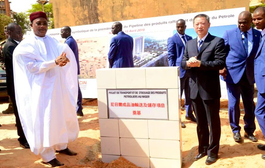Niger/Pétrole: pose de la première pierre du futur pipeline qui reliera les villes de Zinder et Torodi