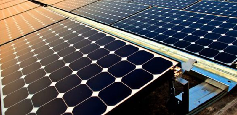 Gambie : une centrale solaire de 20 MW prévue à Jambur pour améliorer l’accès des communautés rurales à l’électricité
