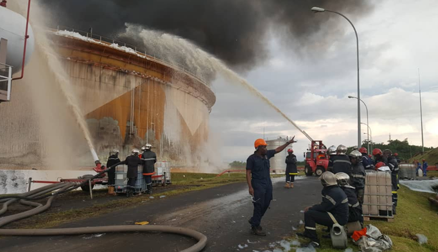 Cameroun: l’arrêt de la Sonara après l’incendie pourrait durer au moins un an selon le ministre de l’Energie