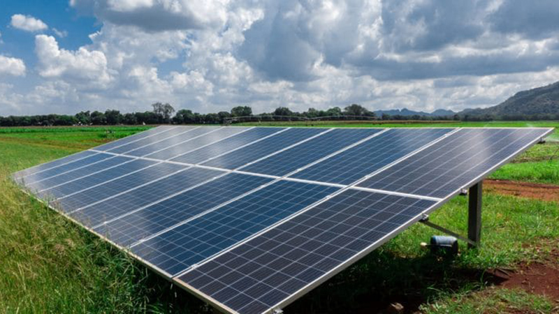 Burkina: les candidatures à la pré-qualification pour le financement et l’exploitation de 100 mini-centrales solaires ouvertes jusqu’au 26 mars