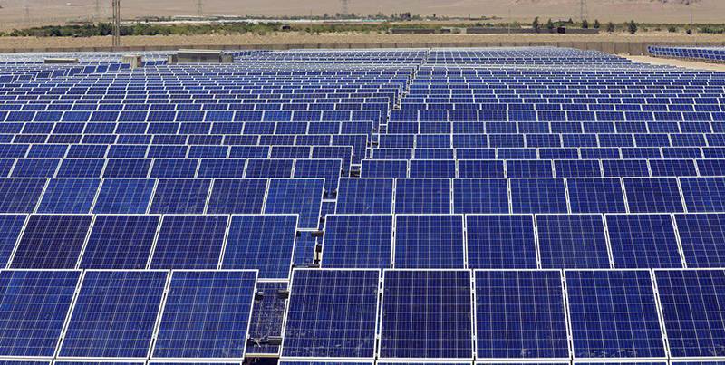 Le Zimbabwe prépare un appel d’offres pour 500 MW de centrales solaires photovoltaïques
