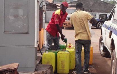 Sénégal: interdiction de la vente de carburant au détail à Dakar