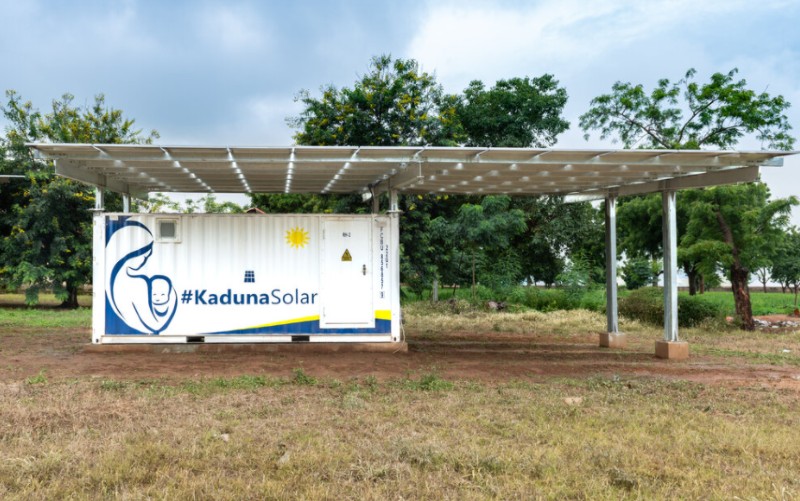 Nigeria : l’USTDA soutient un projet de mini-réseaux solaires pour 150 centres de santé et 300 000 ménages