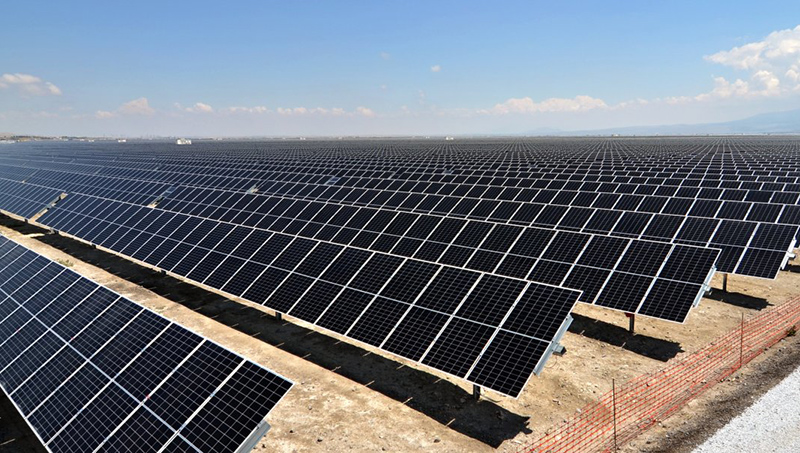 Egypte : protocole d’accord avec une entreprise chinoise pour 10 gigawatts d’énergie solaire