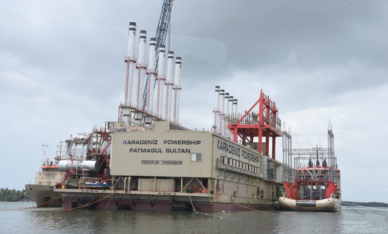 La Côte d’Ivoire contracte une centrale électrique au gaz flottante auprès du turc Karpowership