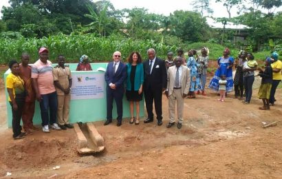 Cameroun/Volet social du projet Nachtigal: des infrastructures communautaires inaugurées à Ntui