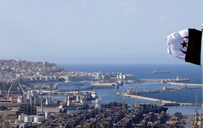 Algérie: la loi de finances 2023 prévoit des exportations de 46,3 milliards USD