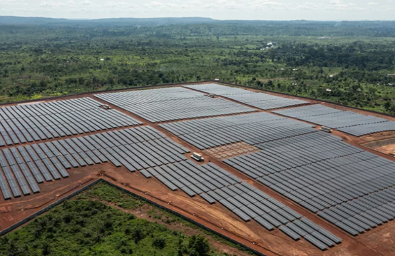 Centrafrique : la centrale solaire de Danzi construite par le chinois Shanxi Construction Investissement Group