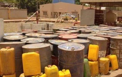 Niger : 2 500 litres d’essence de contrebande pour « terroristes » saisis à Sorey-Zarma